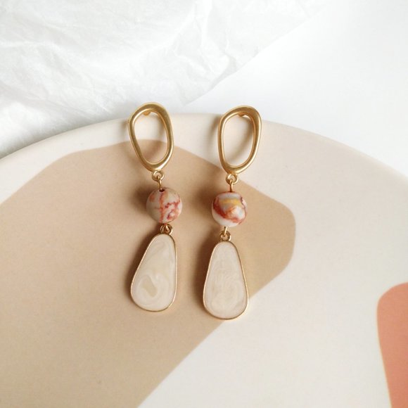 S925 NATURAL STONE EARRINGS - Picture 7 of 11